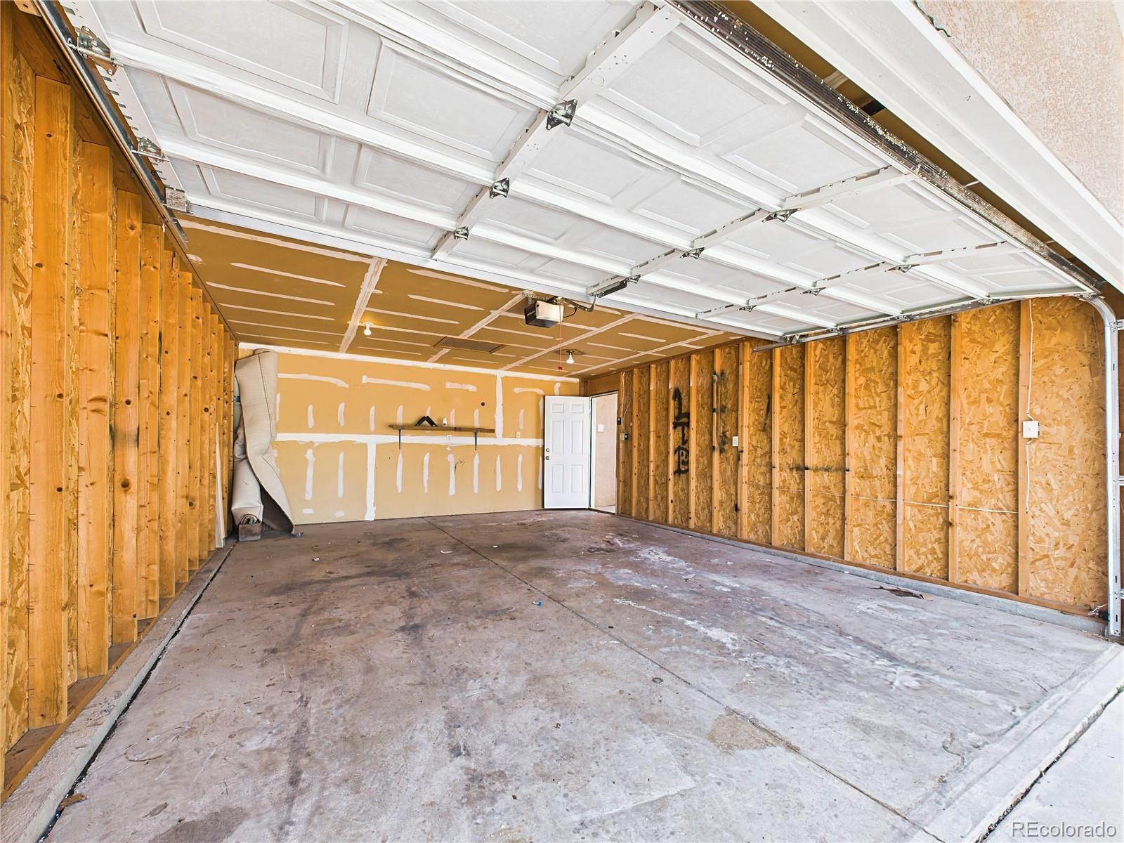 939 S Sweetwater Drive Unit: 939