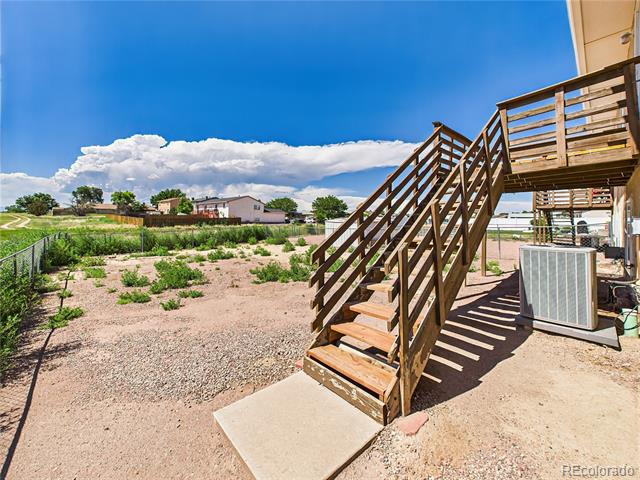 939 S Sweetwater Drive Unit: 939