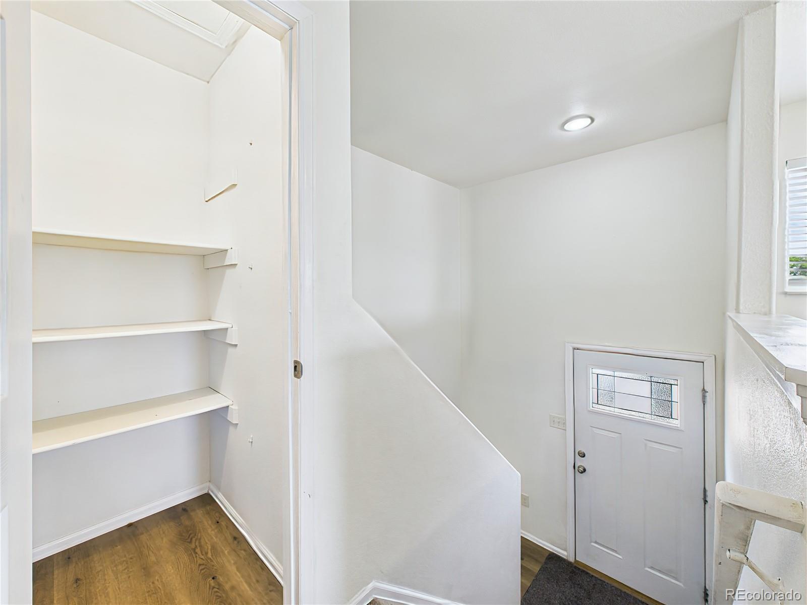 939 S Sweetwater Drive Unit: 939