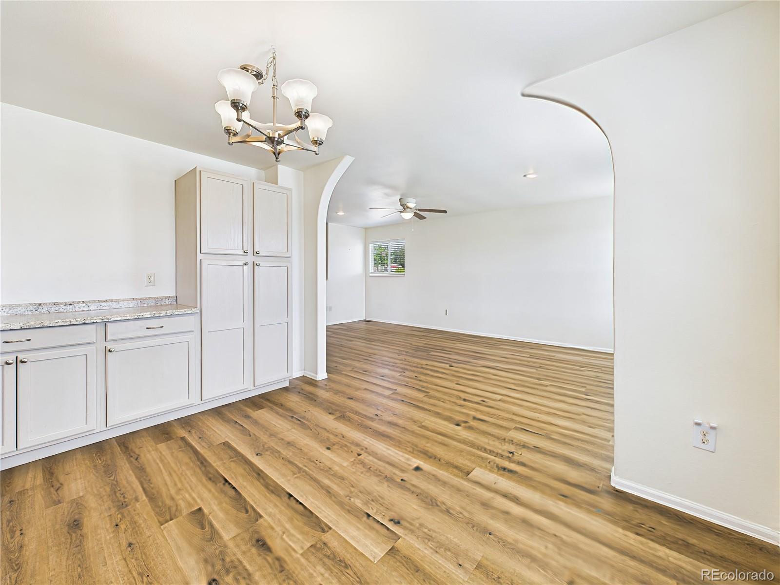 939 S Sweetwater Drive Unit: 939