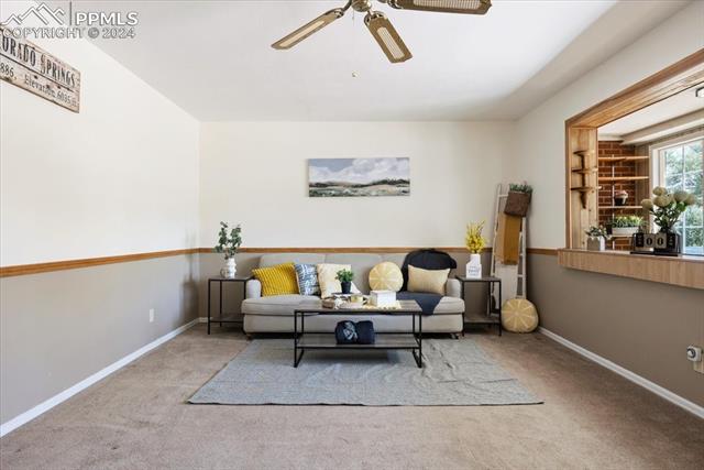 425 Columbine Street