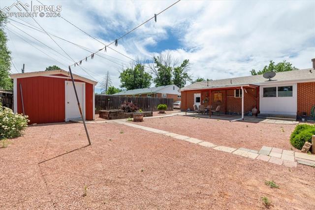 425 Columbine Street