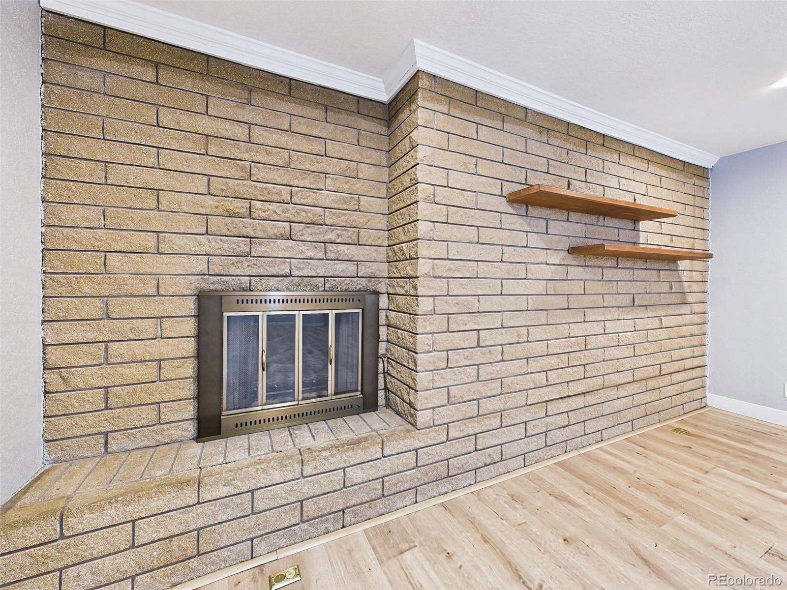 1107 Parkview Boulevard