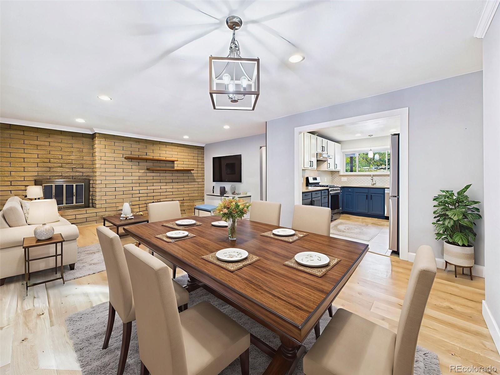 1107 Parkview Boulevard