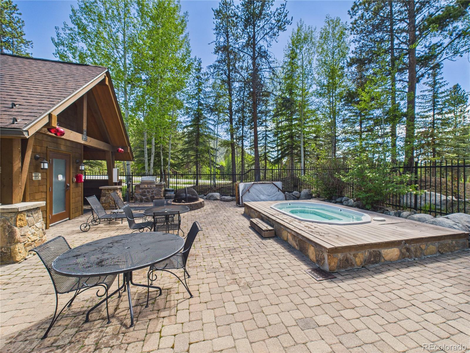 27 Lake Ridge Circle Unit: 1842