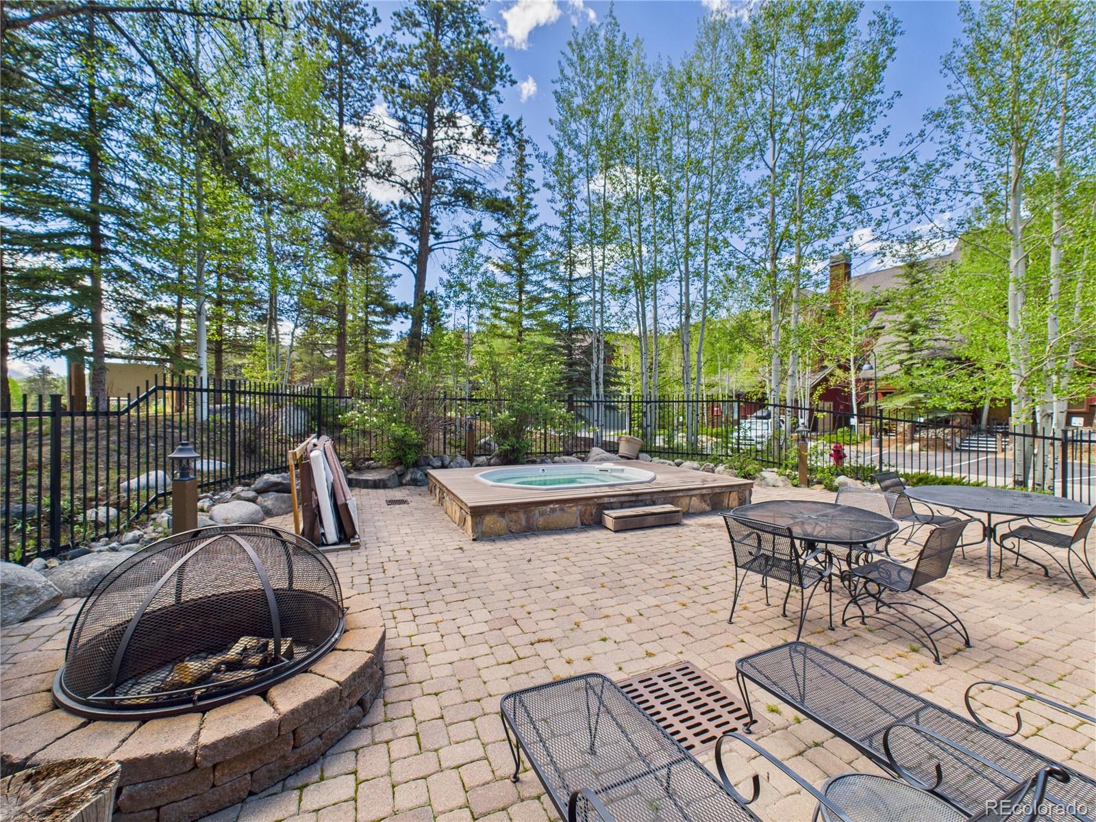 27 Lake Ridge Circle Unit: 1842