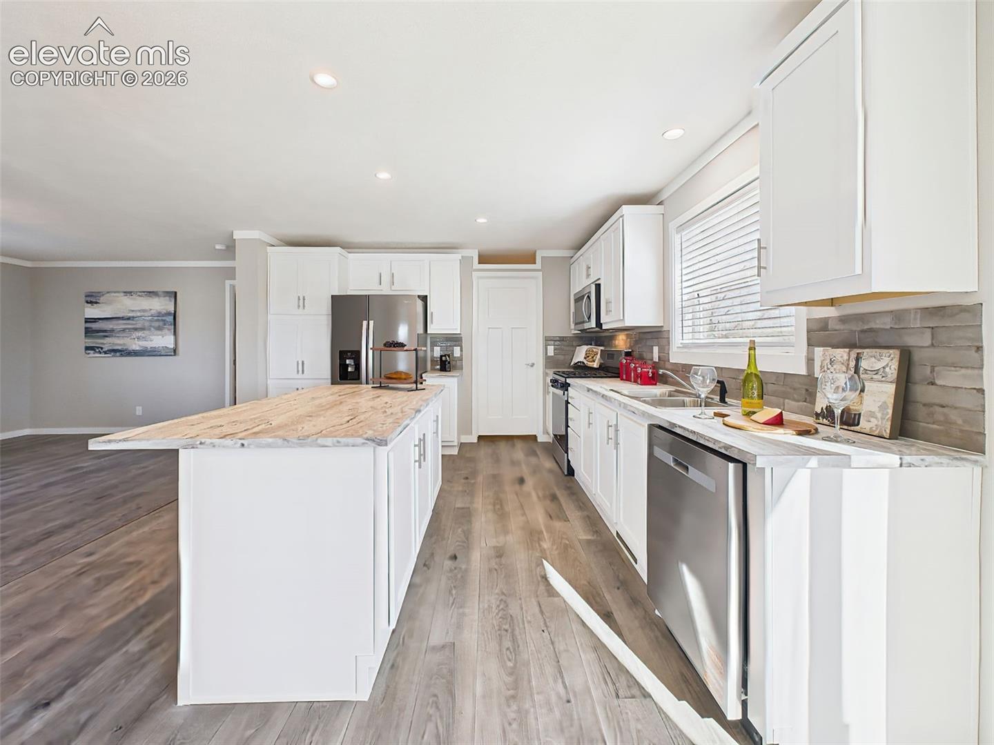 105 E Cellini Drive