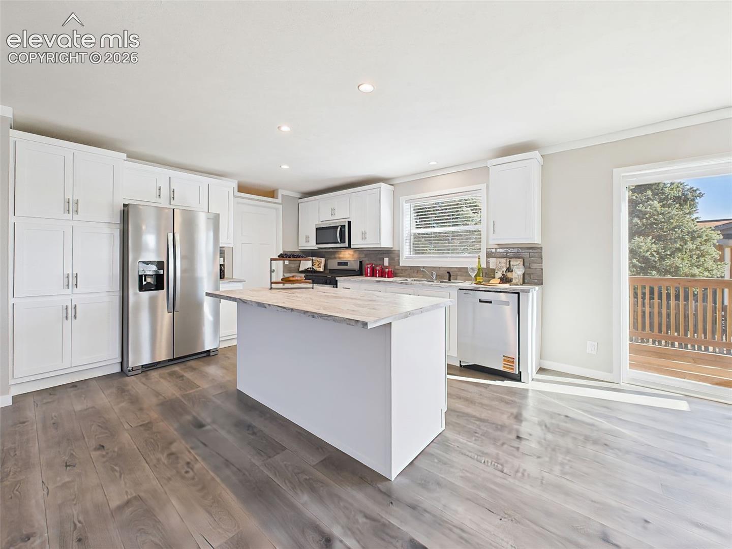 105 E Cellini Drive