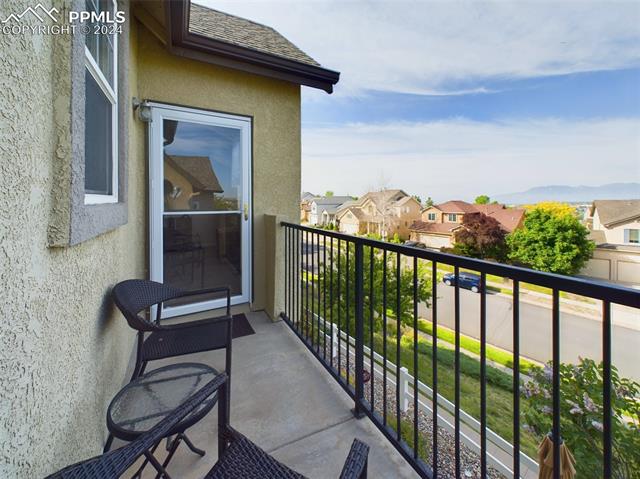 4332 Alder Springs View