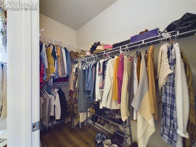 4332 Alder Springs View