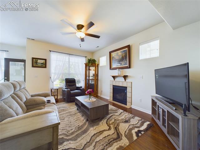 4332 Alder Springs View