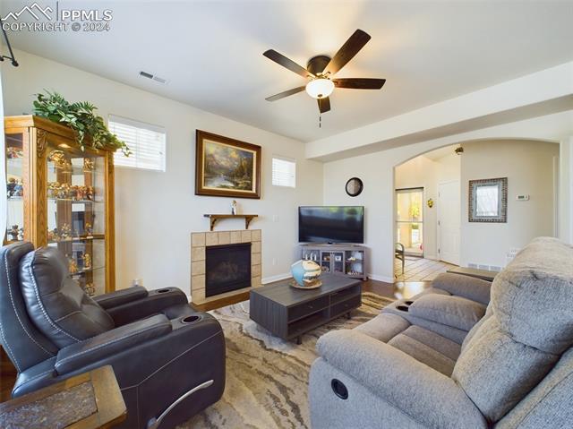 4332 Alder Springs View