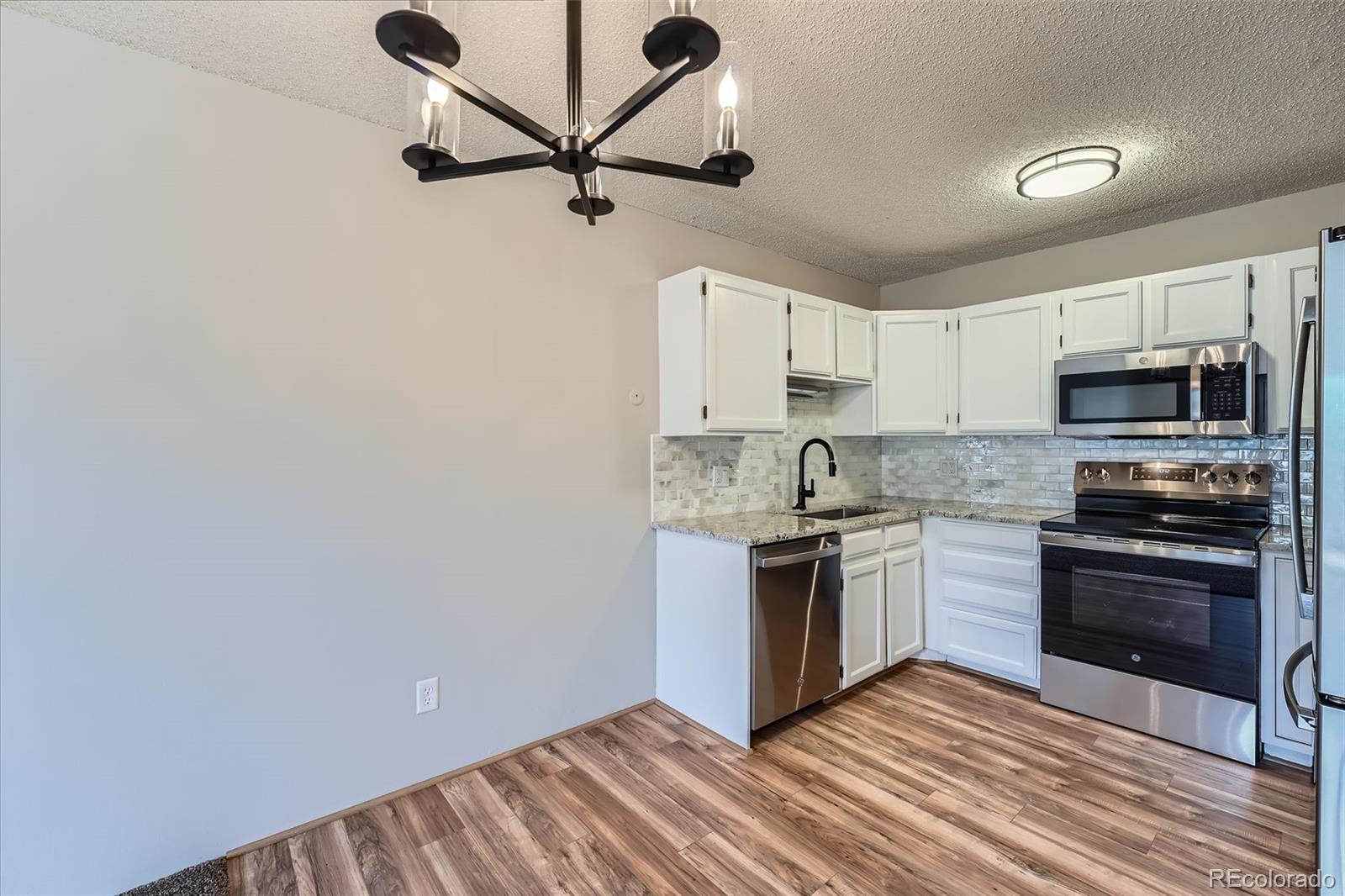 3184 S Heather Gardens Way Unit: 302
