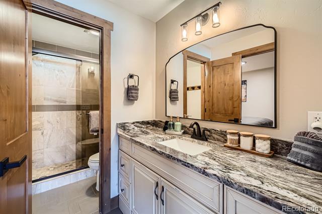 414 Tenderfoot Street Unit: 11