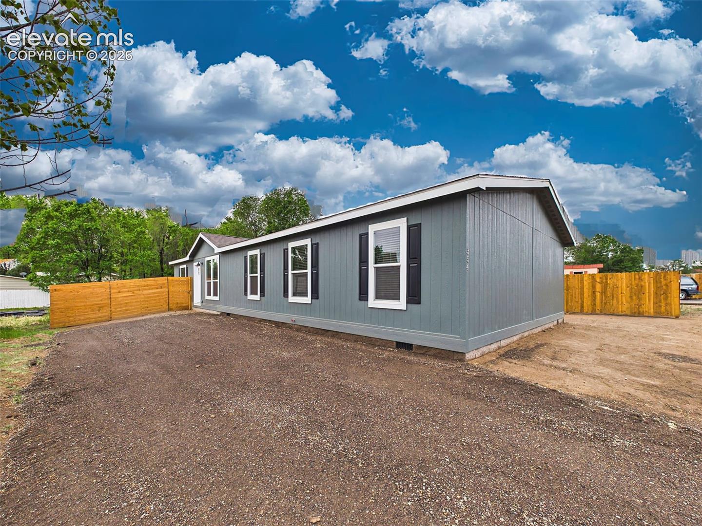354 E Stewart Drive