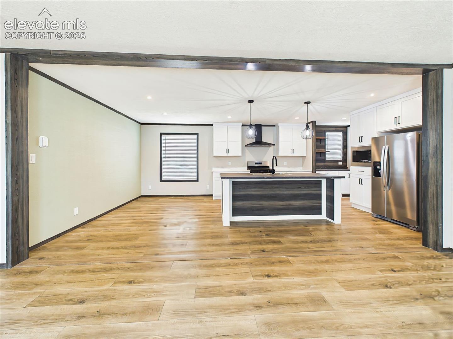 354 E Stewart Drive
