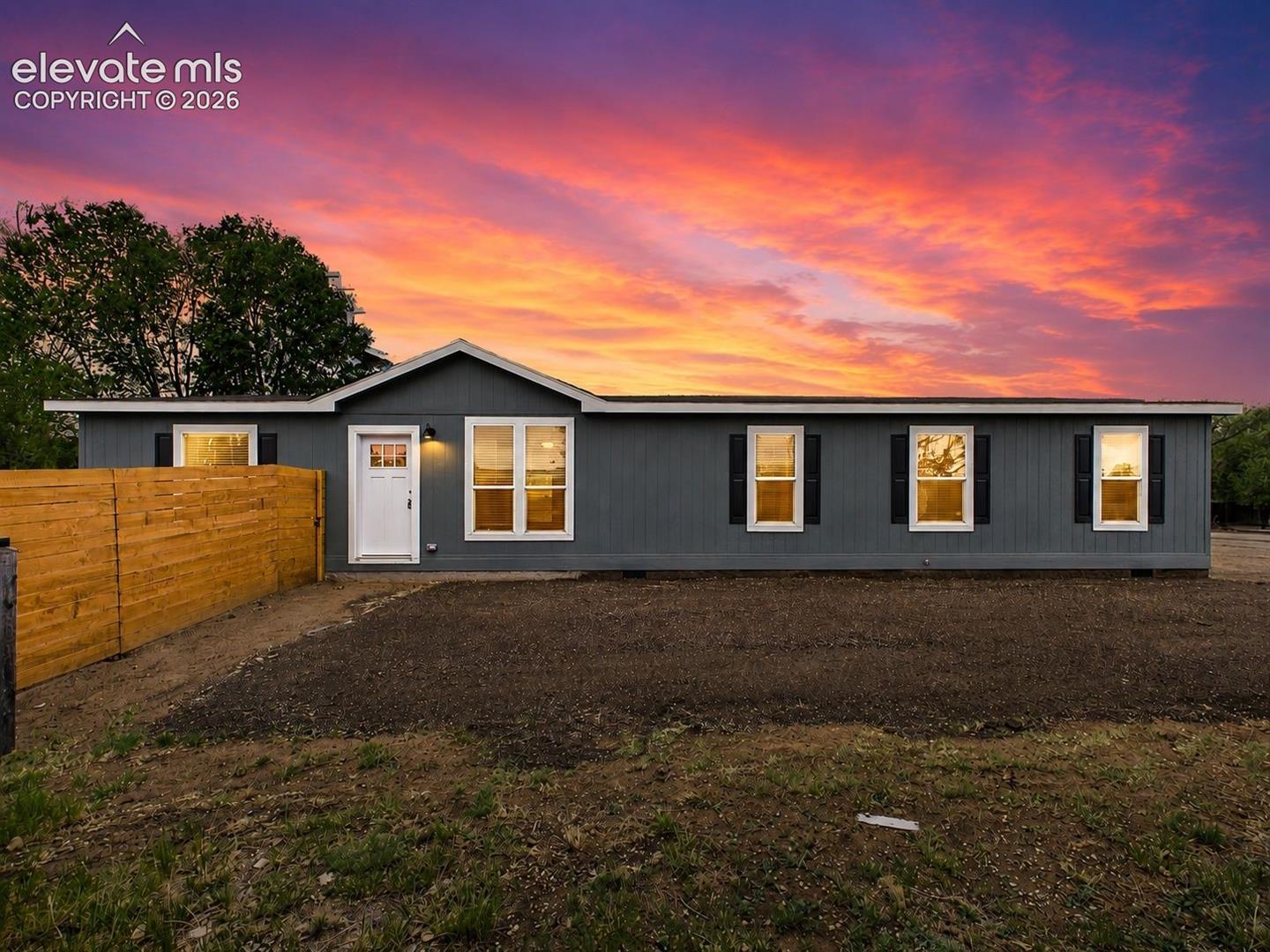 354 E Stewart Drive