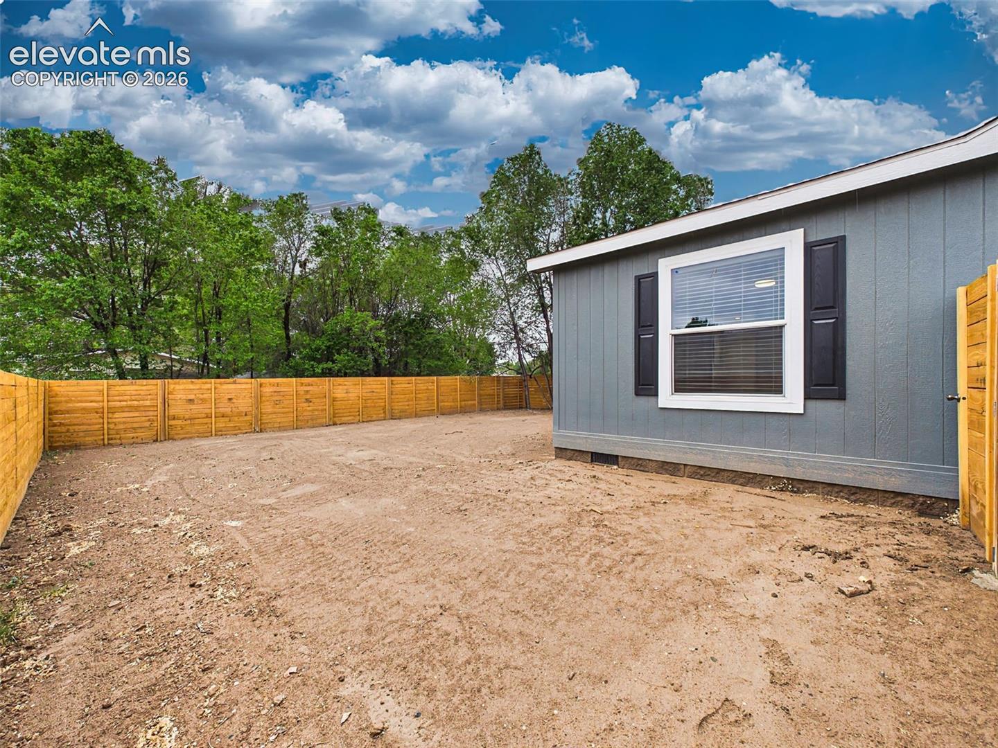 354 E Stewart Drive