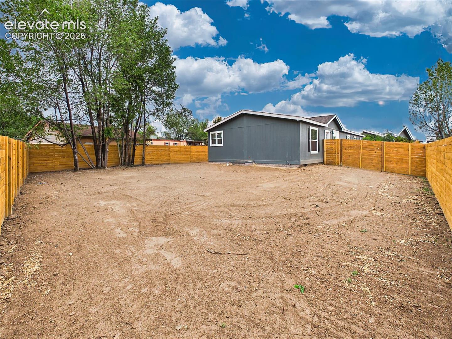 354 E Stewart Drive