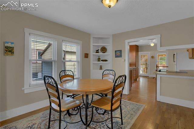 2519 N Cascade Avenue