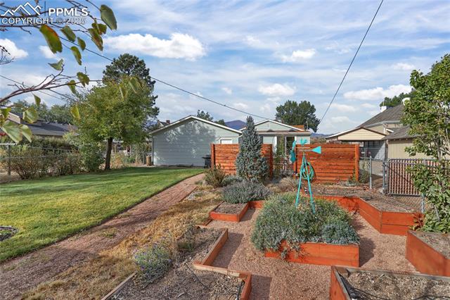 2519 N Cascade Avenue