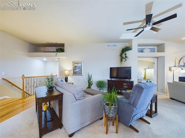 4255 Stonesthrow View