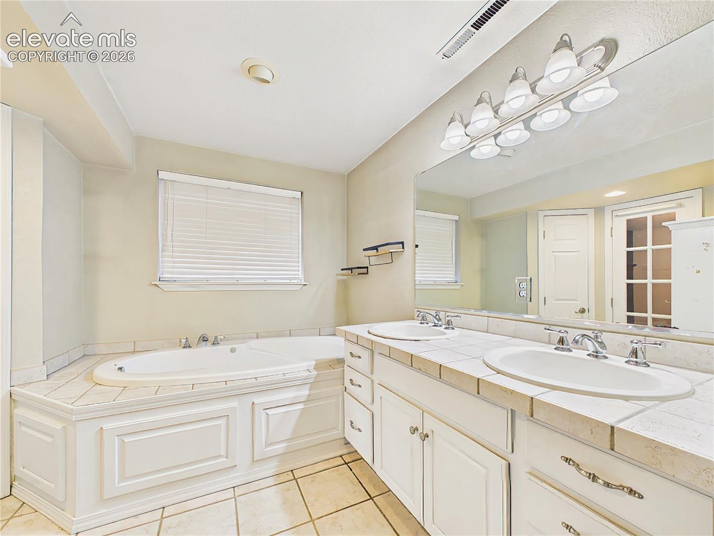 8252 Brigantine Drive