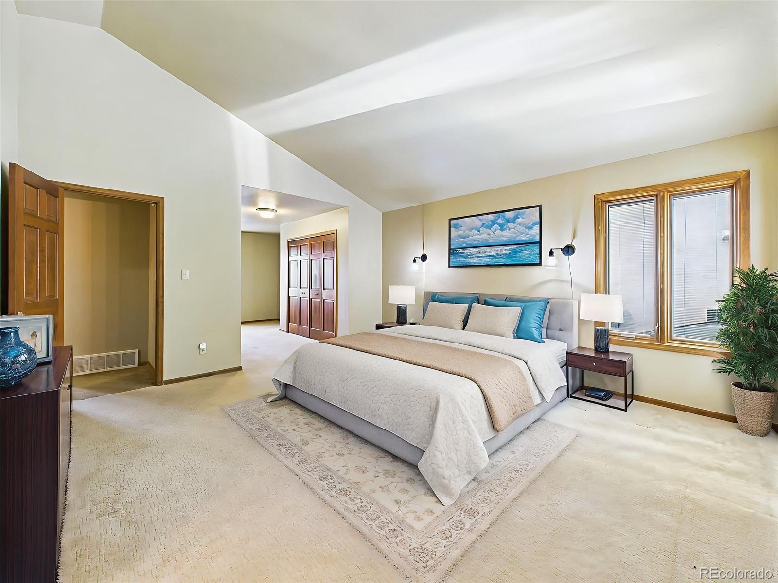 1045 Golden Hills Road