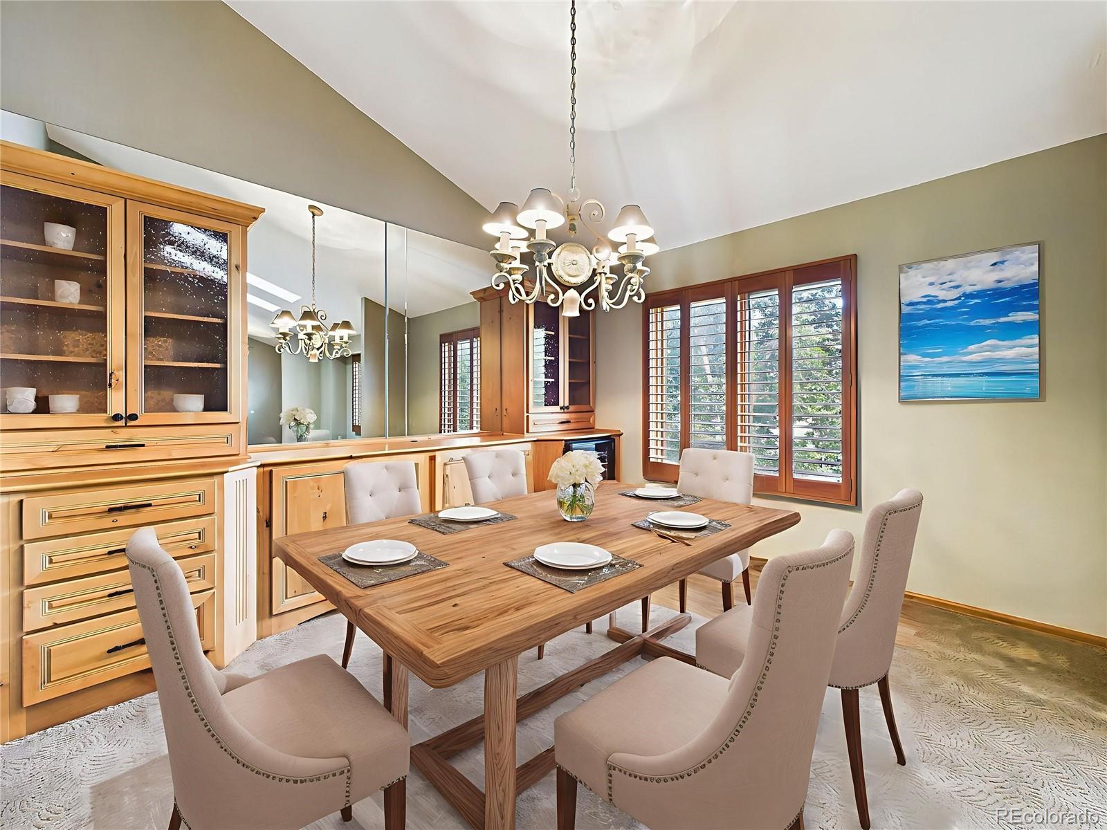 1045 Golden Hills Road