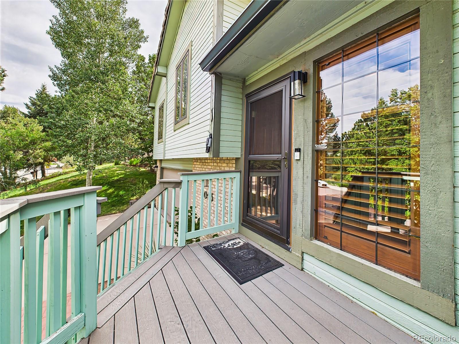 1045 Golden Hills Road