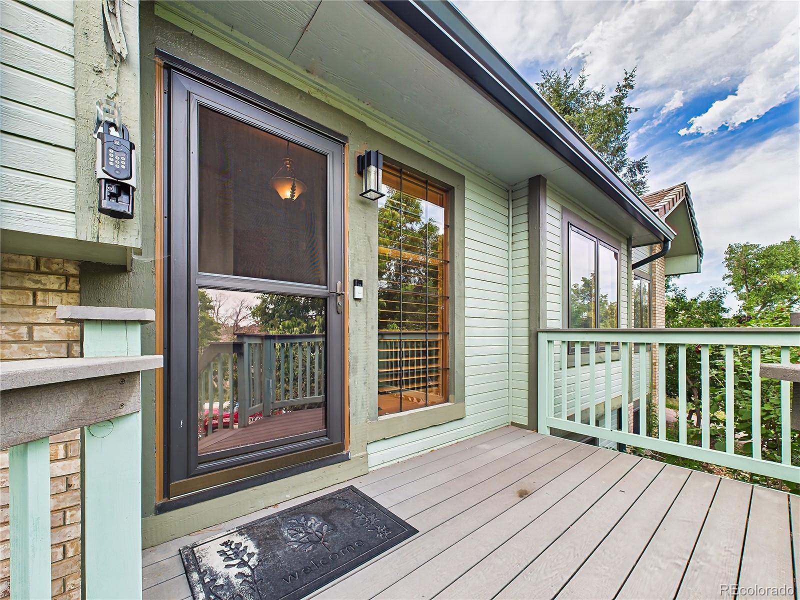 1045 Golden Hills Road