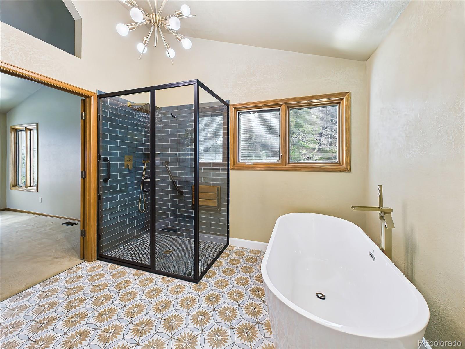 1045 Golden Hills Road