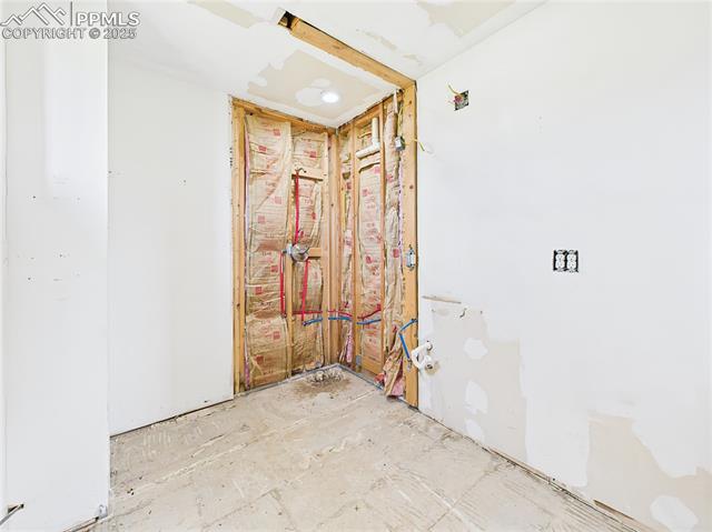 11834 Cave Spring Road