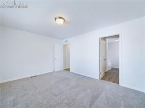 138 E Kipling Drive