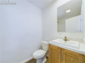 138 E Kipling Drive