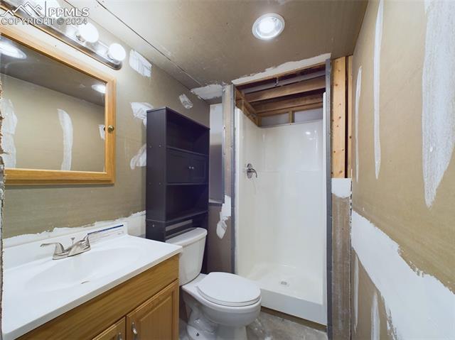 1020 Lords Hill Drive