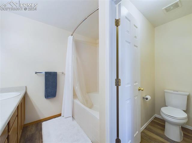 1020 Lords Hill Drive