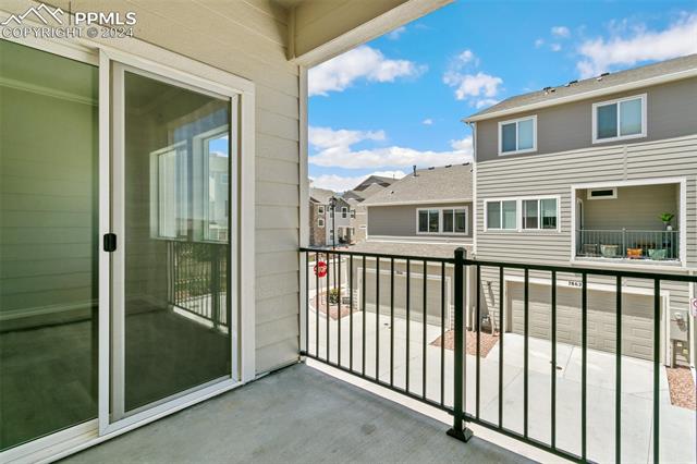 7864 Bone Creek Point