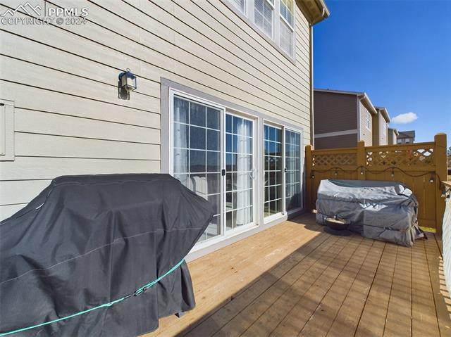 945 Burning Bush Point