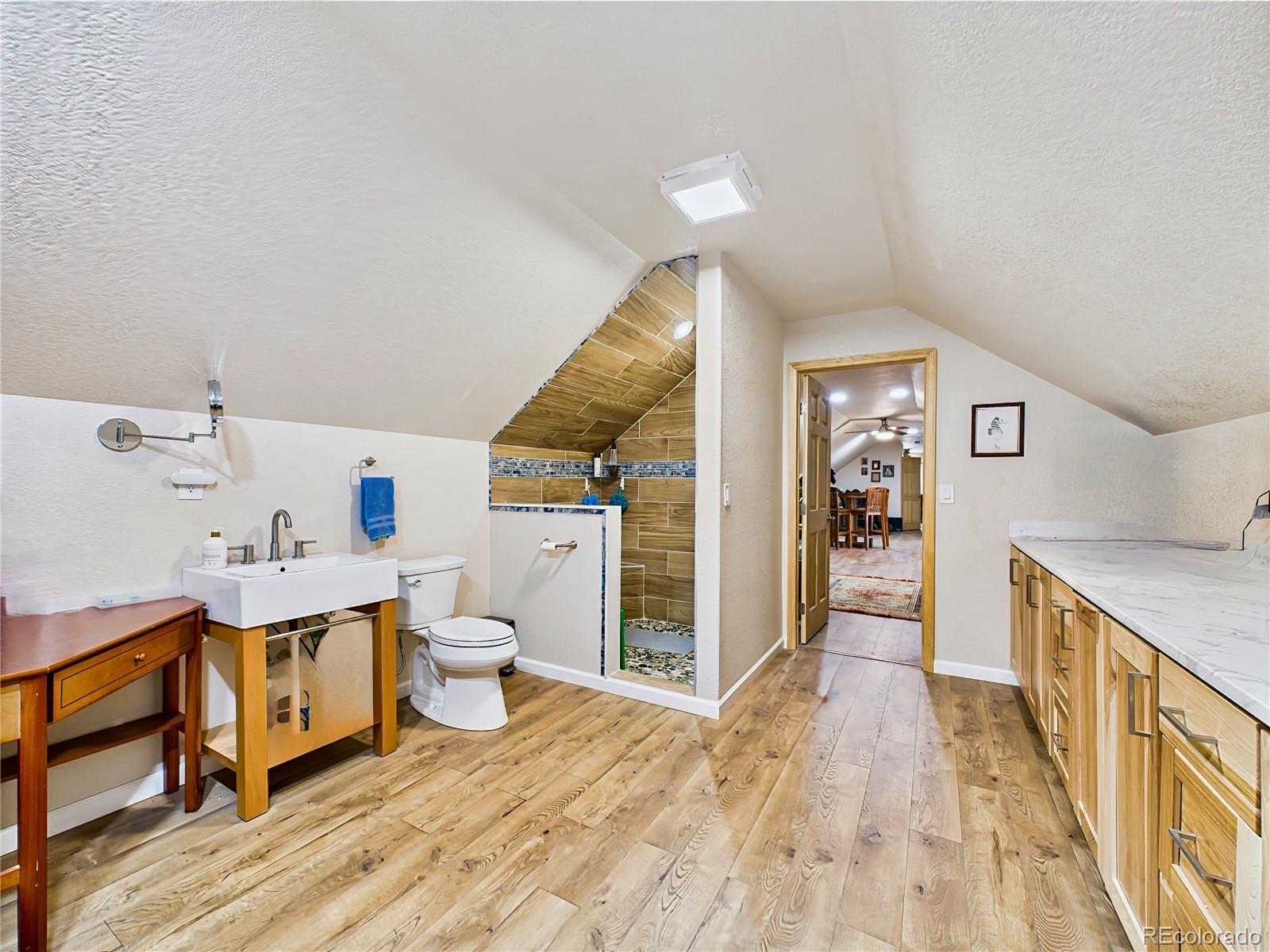 849 E Woodleaf Drive