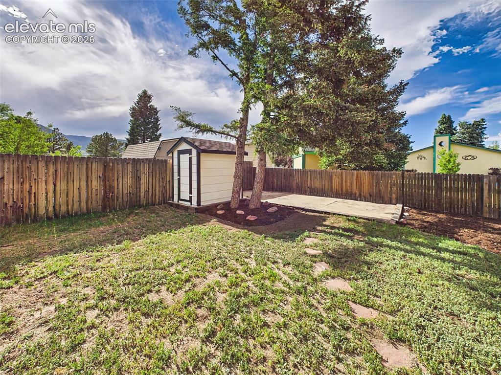683 Trumbull Lane