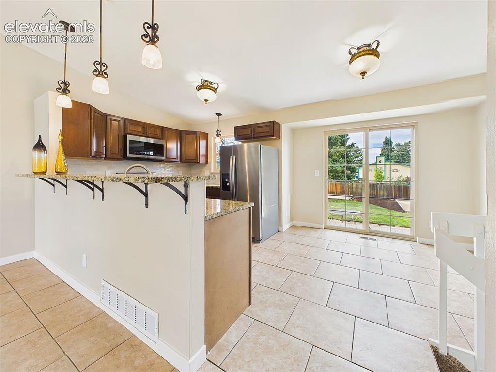 683 Trumbull Lane