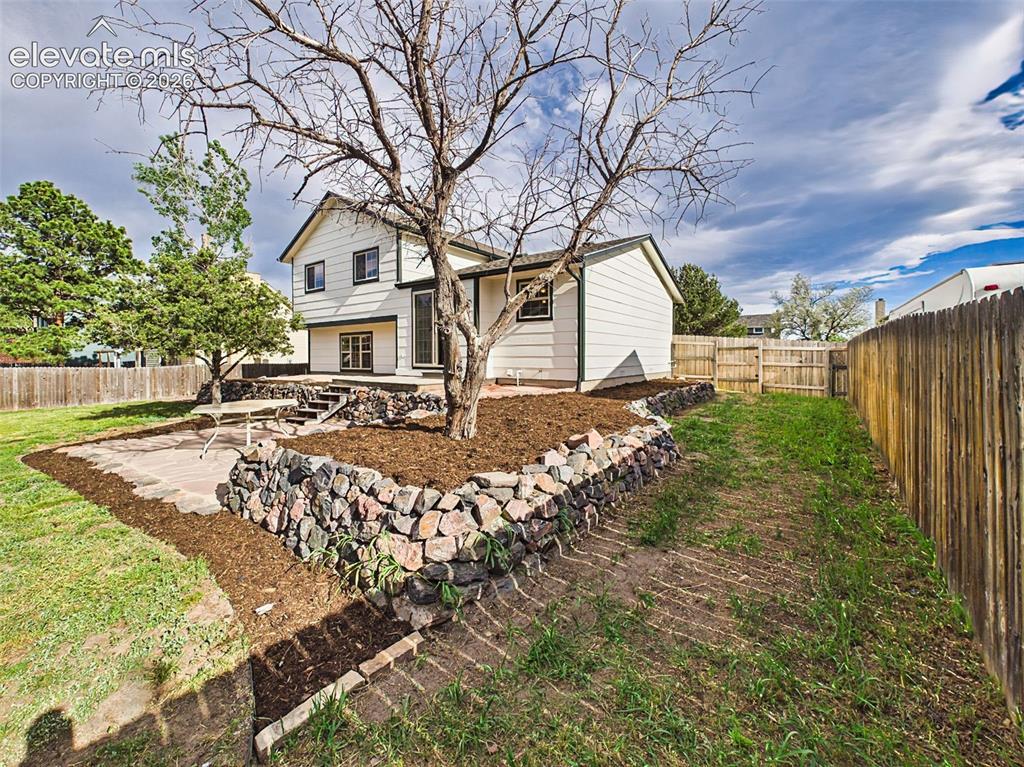 683 Trumbull Lane