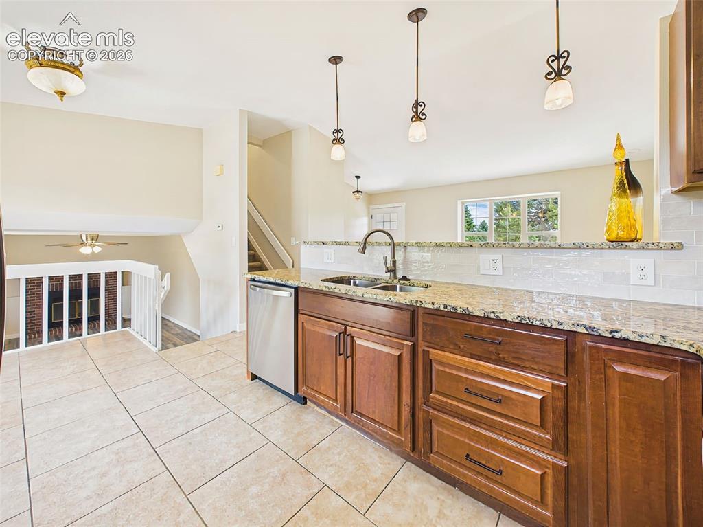 683 Trumbull Lane