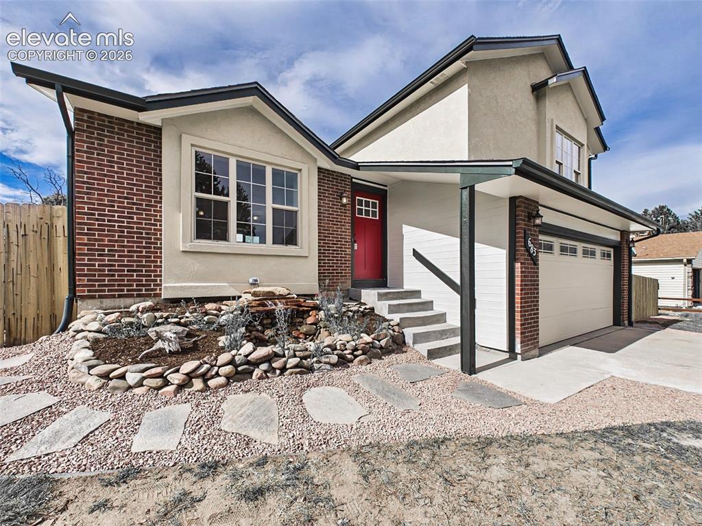 683 Trumbull Lane