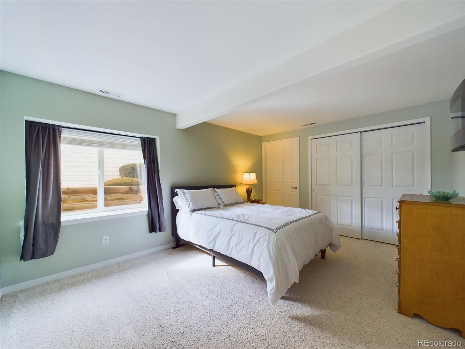 4255 Stonesthrow View