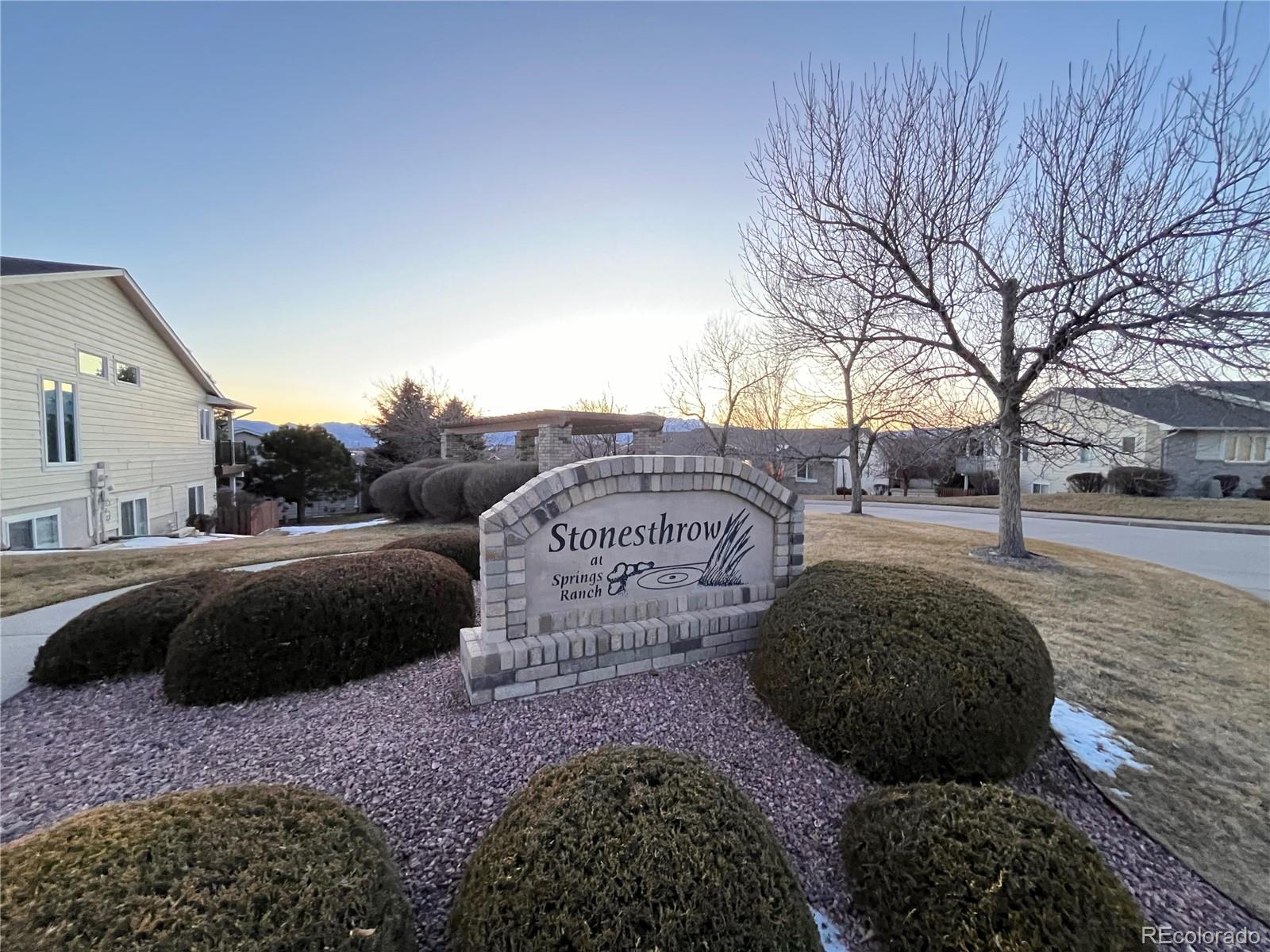 4255 Stonesthrow View