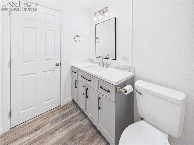 256 E Hemlock Drive