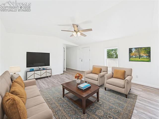 256 E Hemlock Drive