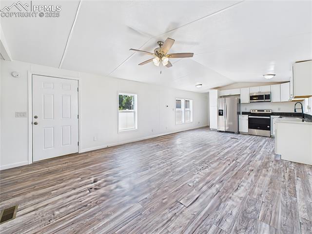 256 E Hemlock Drive